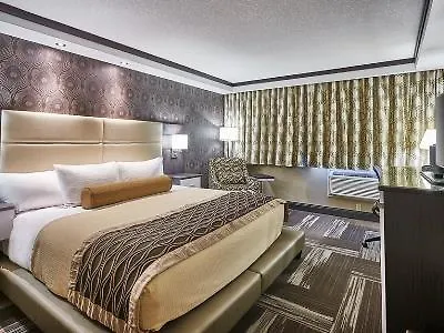 Best Western Plus Edmonton Airport Hotel Leduc